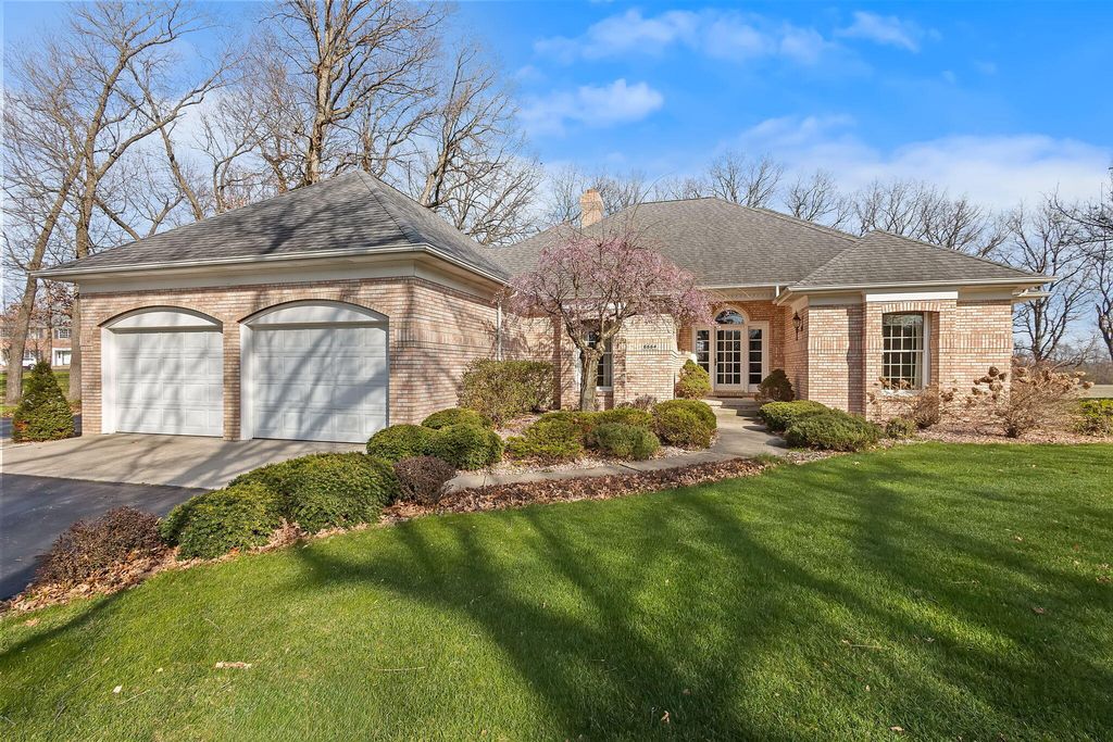 6664 Ridgeview Drive, Demotte, IN 46310