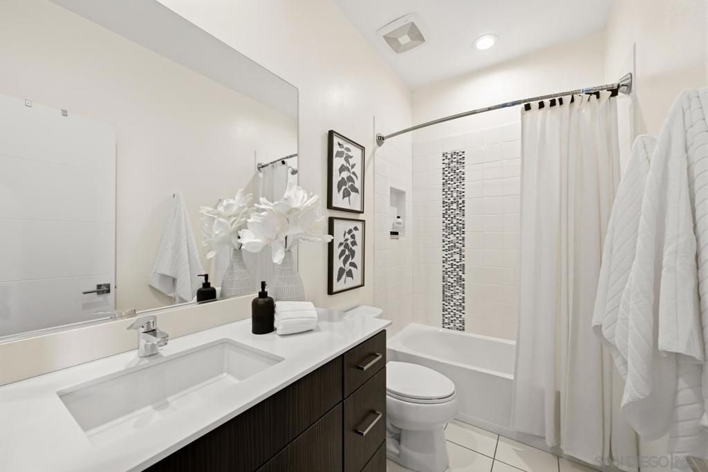 Image 25 of property listing at 748 Shoreline, Chula Vista, CA 91910