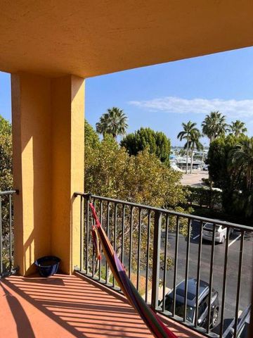 1000 Scotia Drive 302, Hypoluxo, FL 33462