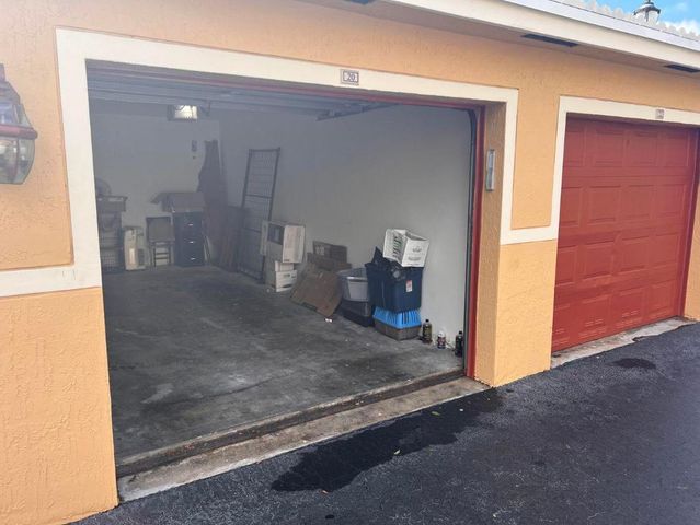 1000 Scotia Drive 302, Hypoluxo, FL 33462