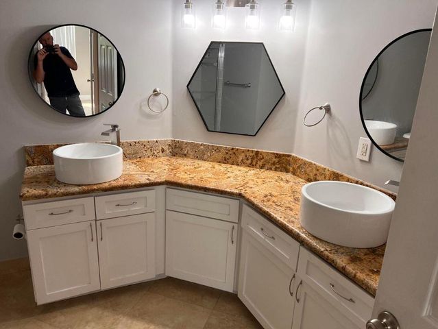 1000 Scotia Drive 302, Hypoluxo, FL 33462