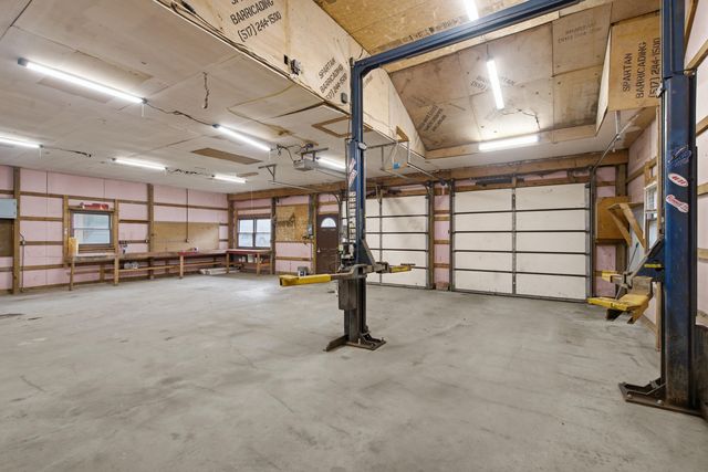 304 N Hartel Road, Potterville, MI 48876