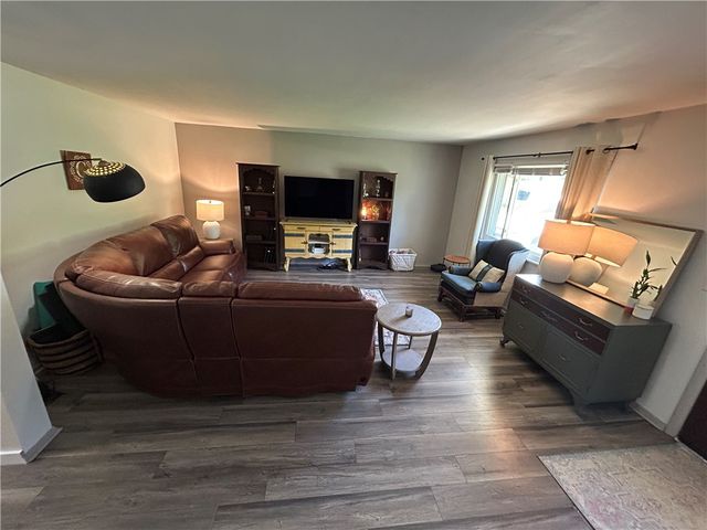 619 Talowood Drive, Beavercreek, OH 45430