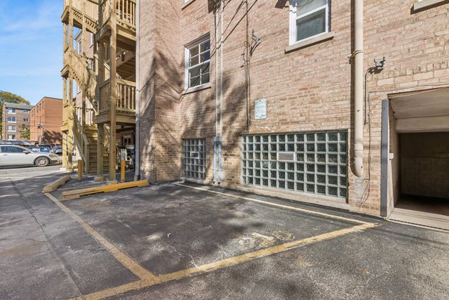 2238 Central Street 2, Evanston, IL 60201