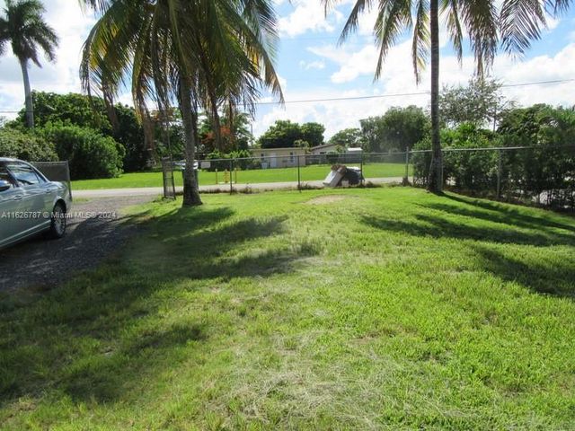 24925 SW 134th Ct, Homestead, FL 33032