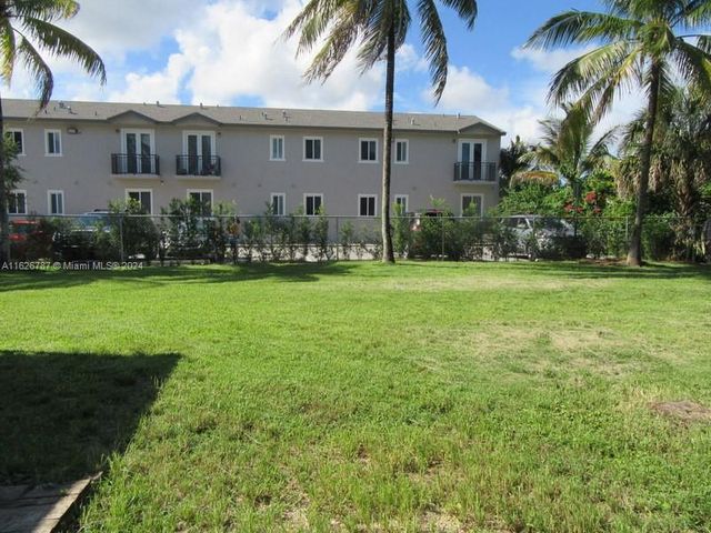 24925 SW 134th Ct, Homestead, FL 33032