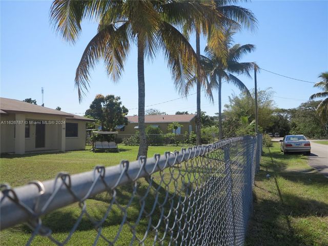 24925 SW 134th Ct, Homestead, FL 33032