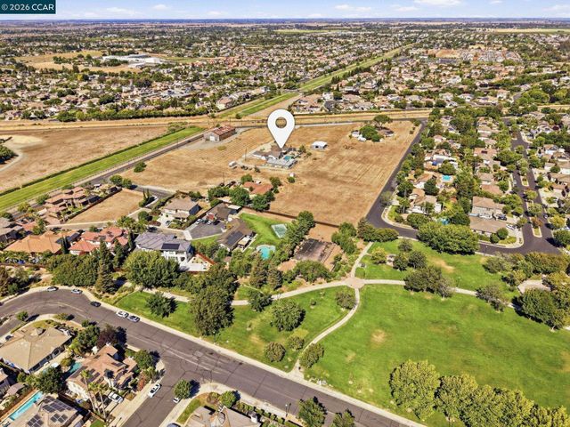 1911 Minnesota Ave, Brentwood, CA 94513