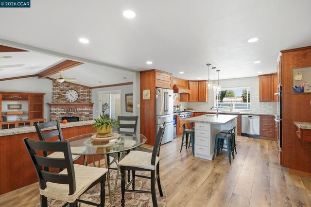 1911 Minnesota Ave, Brentwood, CA 94513