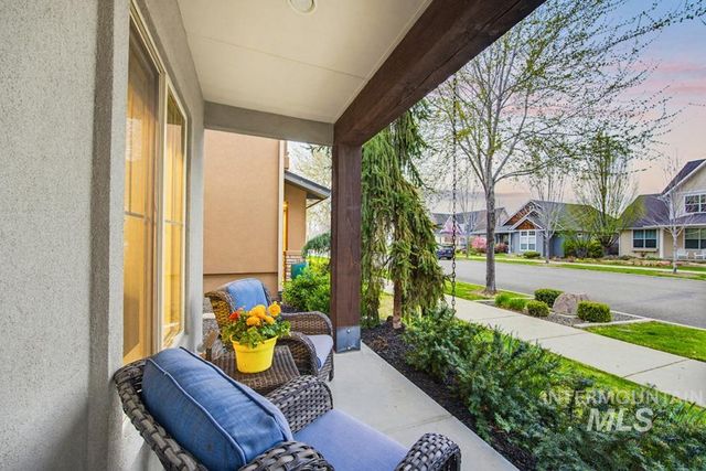 5707 W Hidden Springs Dr, Boise, ID 83714
