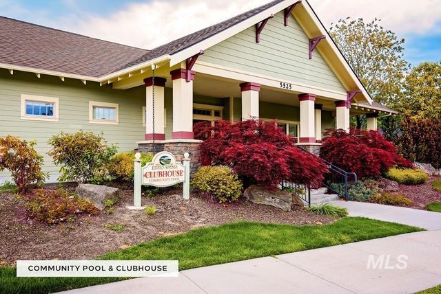 5707 W Hidden Springs Dr, Boise, ID 83714