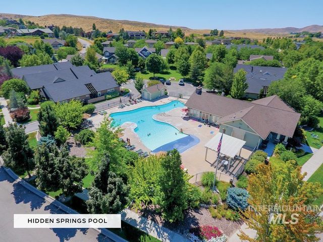 5707 W Hidden Springs Dr, Boise, ID 83714