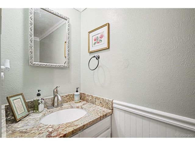 8151 S Marion Ct, Centennial, CO 80122