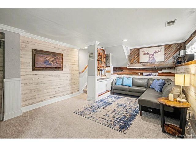 8151 S Marion Ct, Centennial, CO 80122