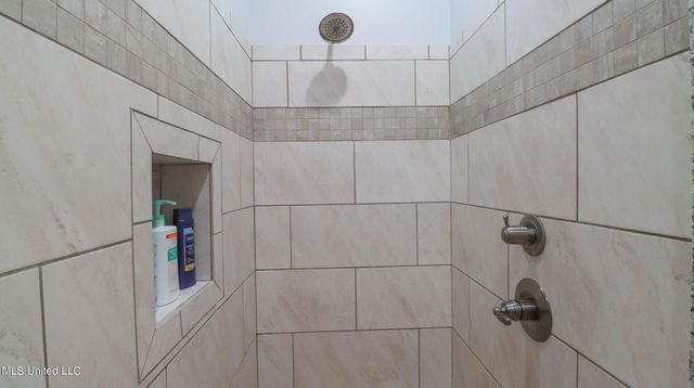 421 Carroll Avenue, Bay Saint Louis, MS 39520