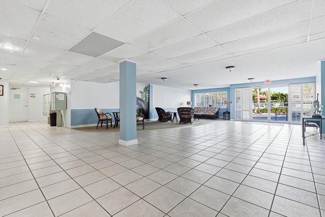 1502 S Lakeside Drive 116, Lake Worth Beach, FL 33460