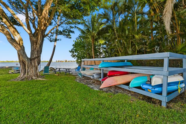 1502 S Lakeside Drive 116, Lake Worth Beach, FL 33460