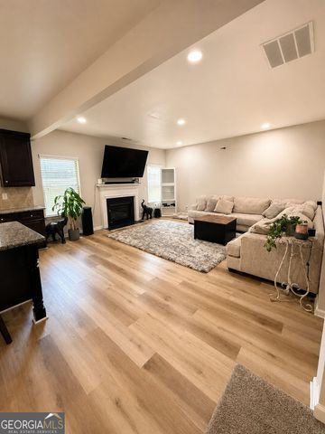 3590 Lynbrook Lane, Loganville, GA 30052