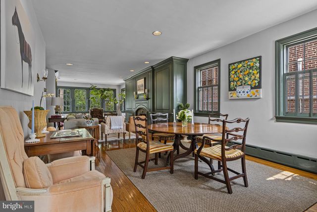 1104 WOODLAWN AVE, Wilmington, DE 19805