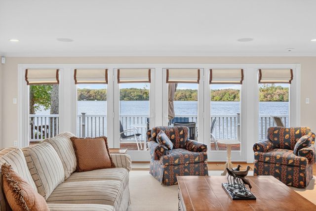 10 Brian Way, Harwich, MA 02645