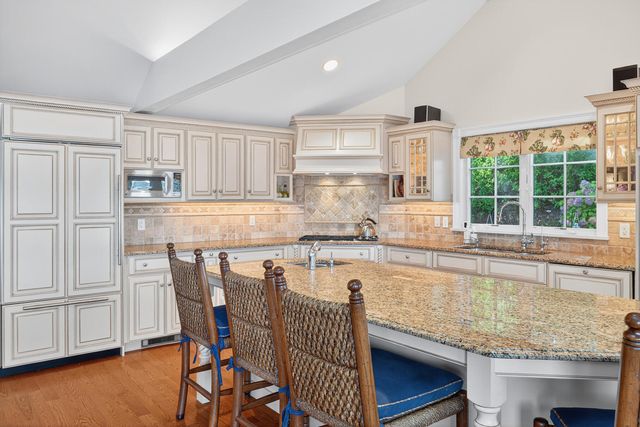 10 Brian Way, Harwich, MA 02645