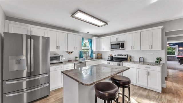 1807 STERLING DRIVE, Lakeland, FL 33813