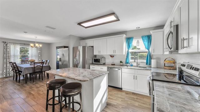 1807 STERLING DRIVE, Lakeland, FL 33813
