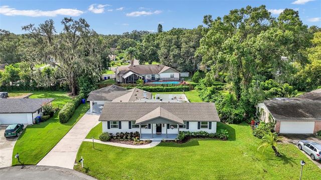 1807 STERLING DRIVE, Lakeland, FL 33813