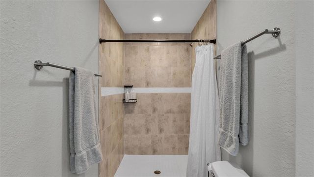 1807 STERLING DRIVE, Lakeland, FL 33813