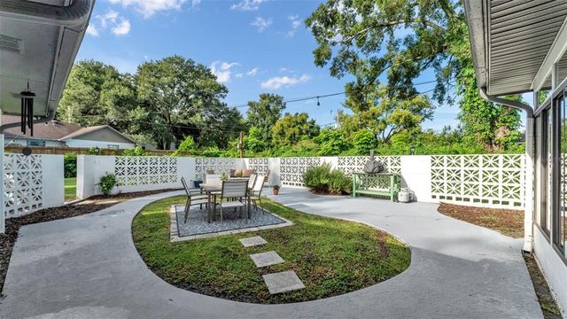 1807 STERLING DRIVE, Lakeland, FL 33813