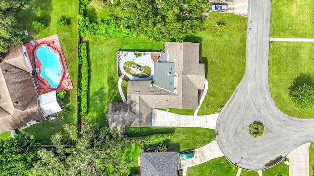 1807 STERLING DRIVE, Lakeland, FL 33813