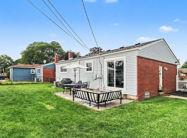 8452 Liberty Boulevard, Westland, MI 48185