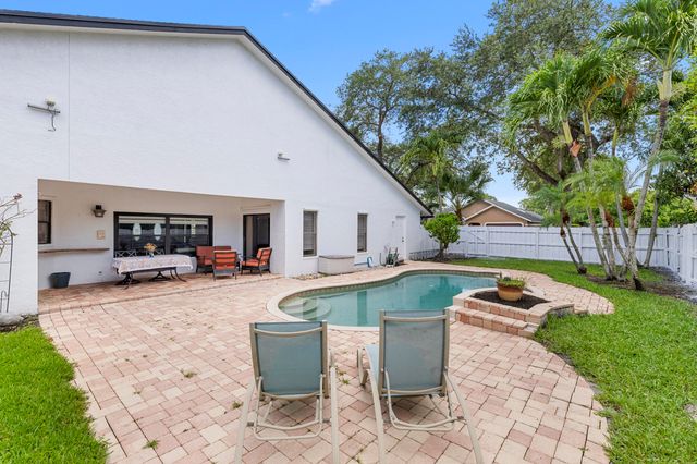 1146 Reading Terrace, Wellington, FL 33414