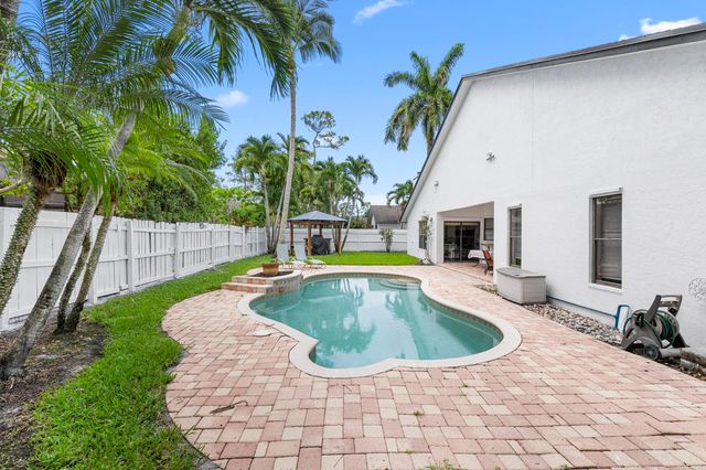 1146 Reading Terrace, Wellington, FL 33414
