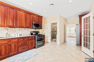 66 Prospect Avenue 1, Woodcliff Lake, NJ 07677