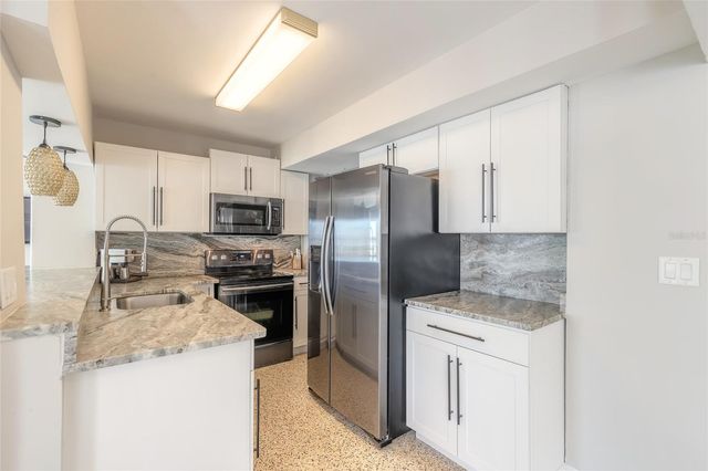 2900 S PENINSULA DRIVE, Daytona Beach, FL 32118