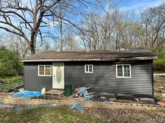 17 Labonte Drive, St Charles, MO 63304