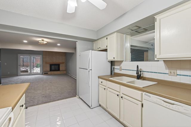 3527 37th Avenue NE, Saint Anthony, MN 55421