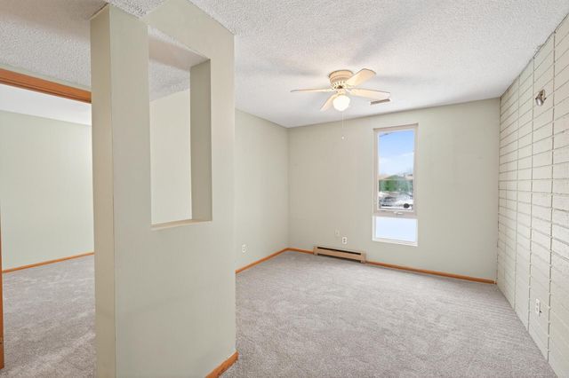 3527 37th Avenue NE, Saint Anthony, MN 55421