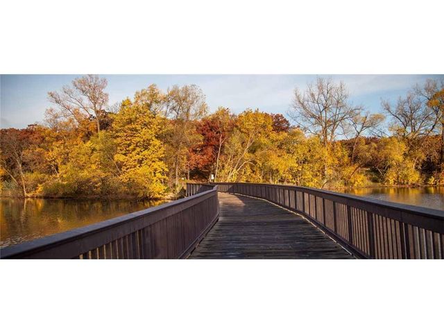 3527 37th Avenue NE, Saint Anthony, MN 55421