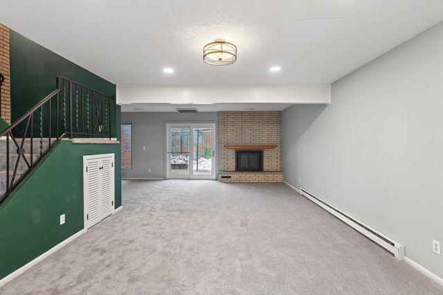 3527 37th Avenue NE, Saint Anthony, MN 55421