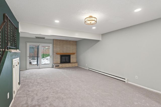 3527 37th Avenue NE, Saint Anthony, MN 55421