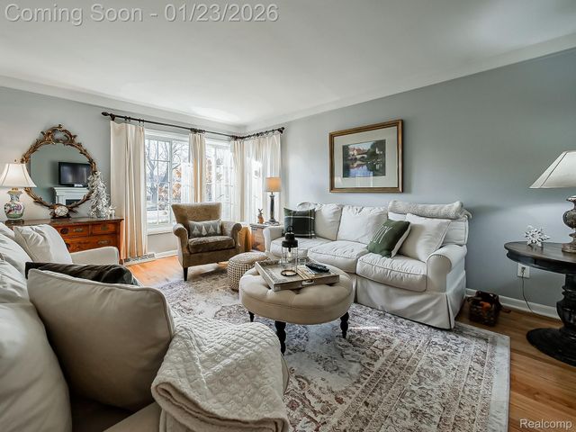 3716 Mark Orr Road, Royal Oak, MI 48073