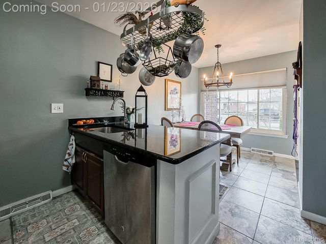 3716 Mark Orr Road, Royal Oak, MI 48073