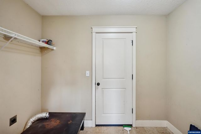 1055 SE Millright Av, Mcminnville, OR 97128