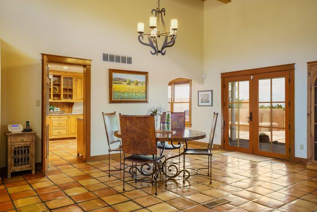 27 HOMESTEAD Lane, Placitas, NM 87043