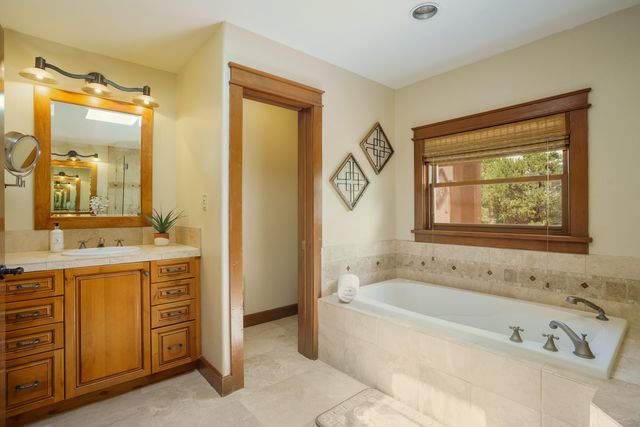 27 HOMESTEAD Lane, Placitas, NM 87043