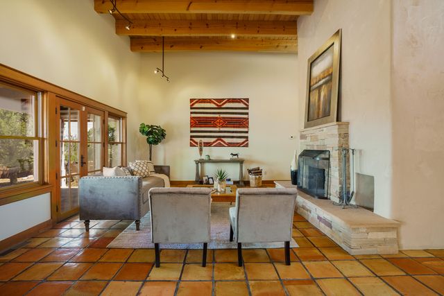 27 HOMESTEAD Lane, Placitas, NM 87043