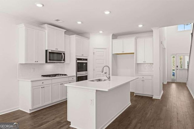 1678 LaceBark Elm Way, Lawrenceville, GA 30045