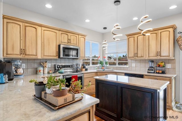 5828 KENOSHA ST, Cheyenne, WY 82001